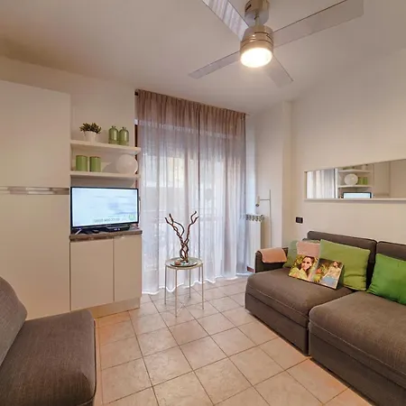 Apartment Modern Lakefront 1-bedroom *
